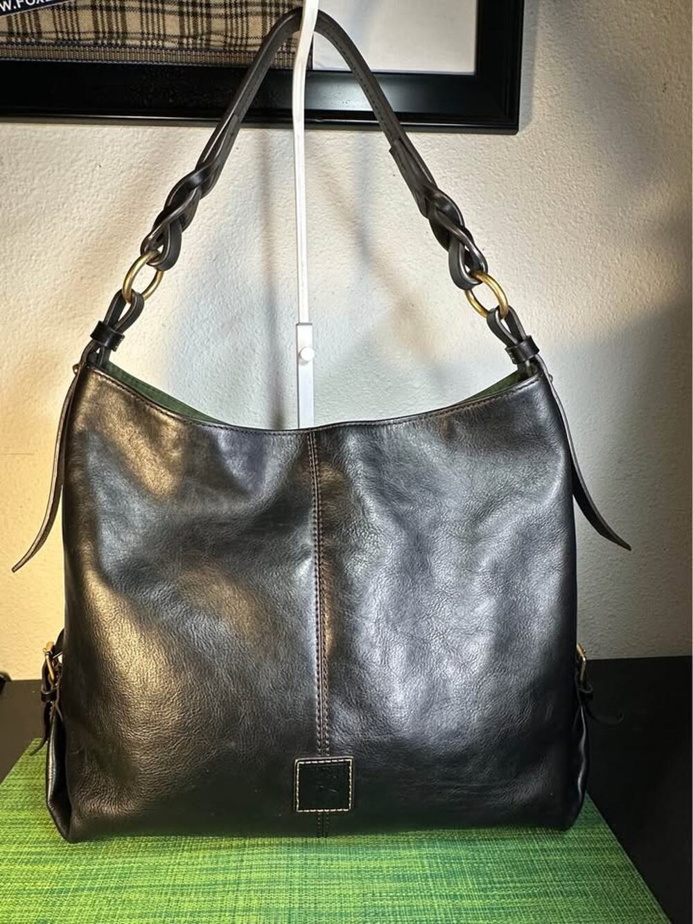 Dooney & Bourke Florentine Leather Twist Sac Hobo – Black